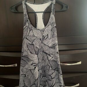 Lululemon Athletica Monochrome Patterned Tank